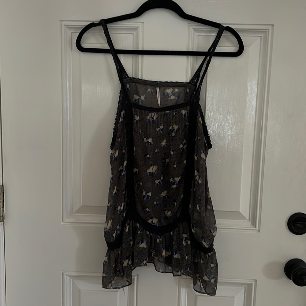 Free People size medium sheer tank